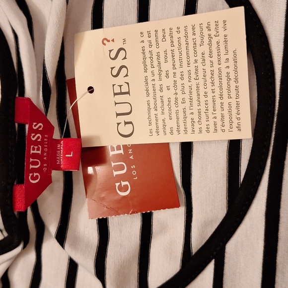 Guess Tee Size L - Picture 4 of 7